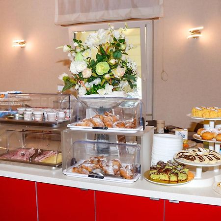 Hotel Arena Rimini Dış mekan fotoğraf